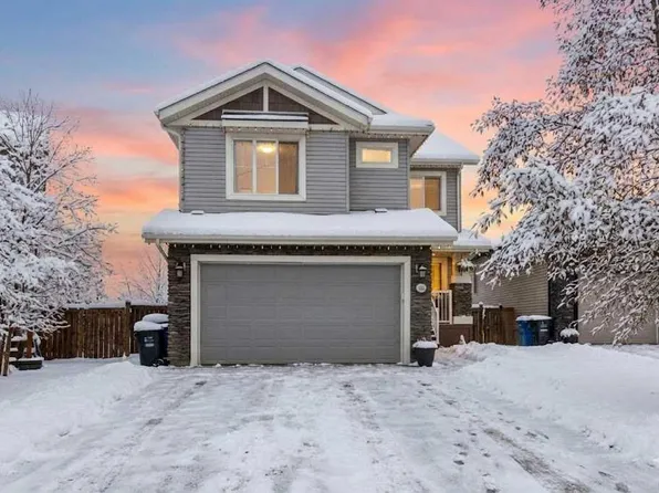 105 N Gravelstone Rd, Wood Buffalo, AB T9K 0W9