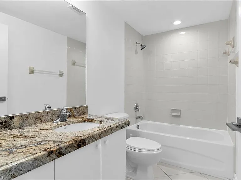 7835 Regal Heron Cir #202 — Photo 27