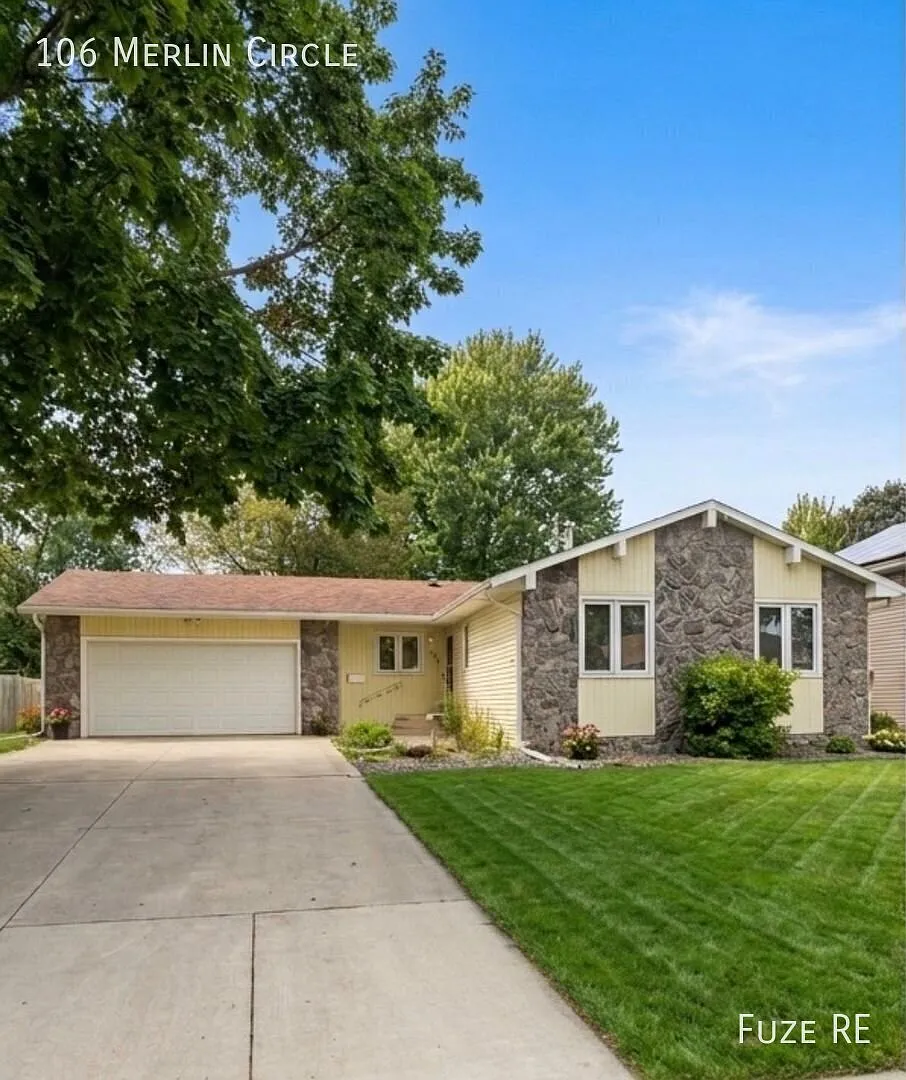 3 Bed 1.5 Bath Home For Rent in Mankato, MN! — Photo 1