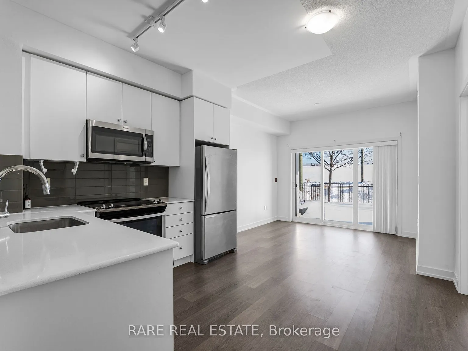 2 bed, $2,500 — Photo 2