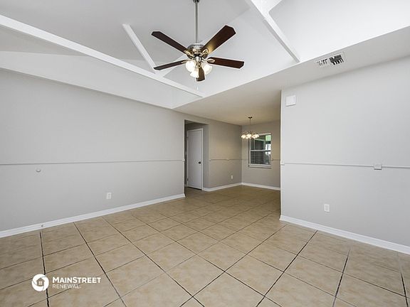 3rd image of 201 Citrus Dr