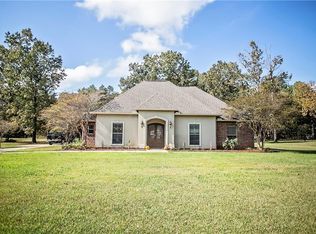 110 Lakefront Dr, Natchitoches, LA 71457