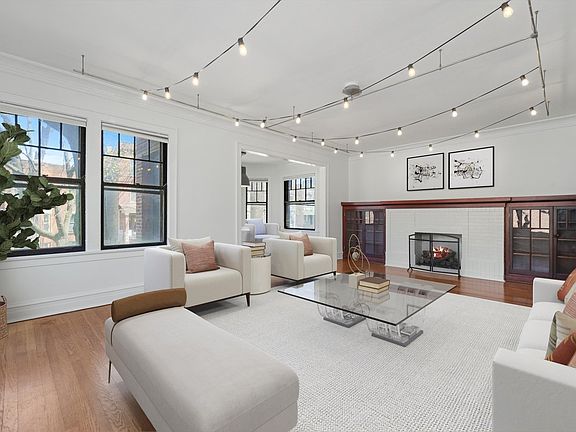 3rd image of 5356 N Glenwood Ave #1N