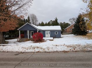 8516 Townsend Line, Lambton Shores, ON N0M 1B0