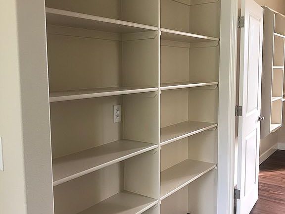 Master bath hall to closet
