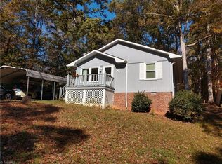 1044 Haywood St, Eden, NC 27288
