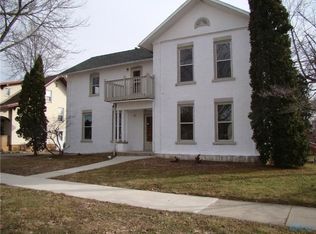 147 W Leggett St, Wauseon, OH 43567