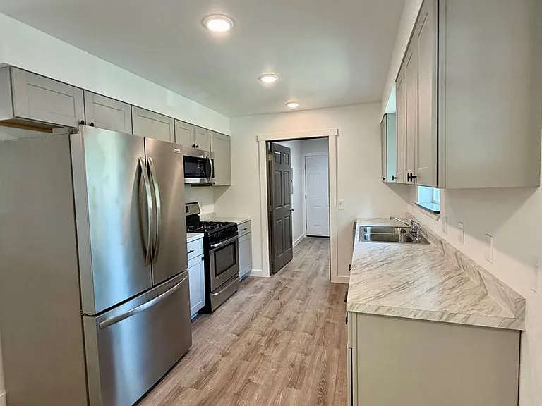 340 S Kobuk St — Photo 2