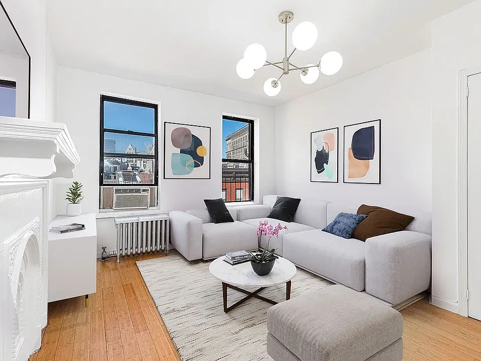 242 Mulberry St #22