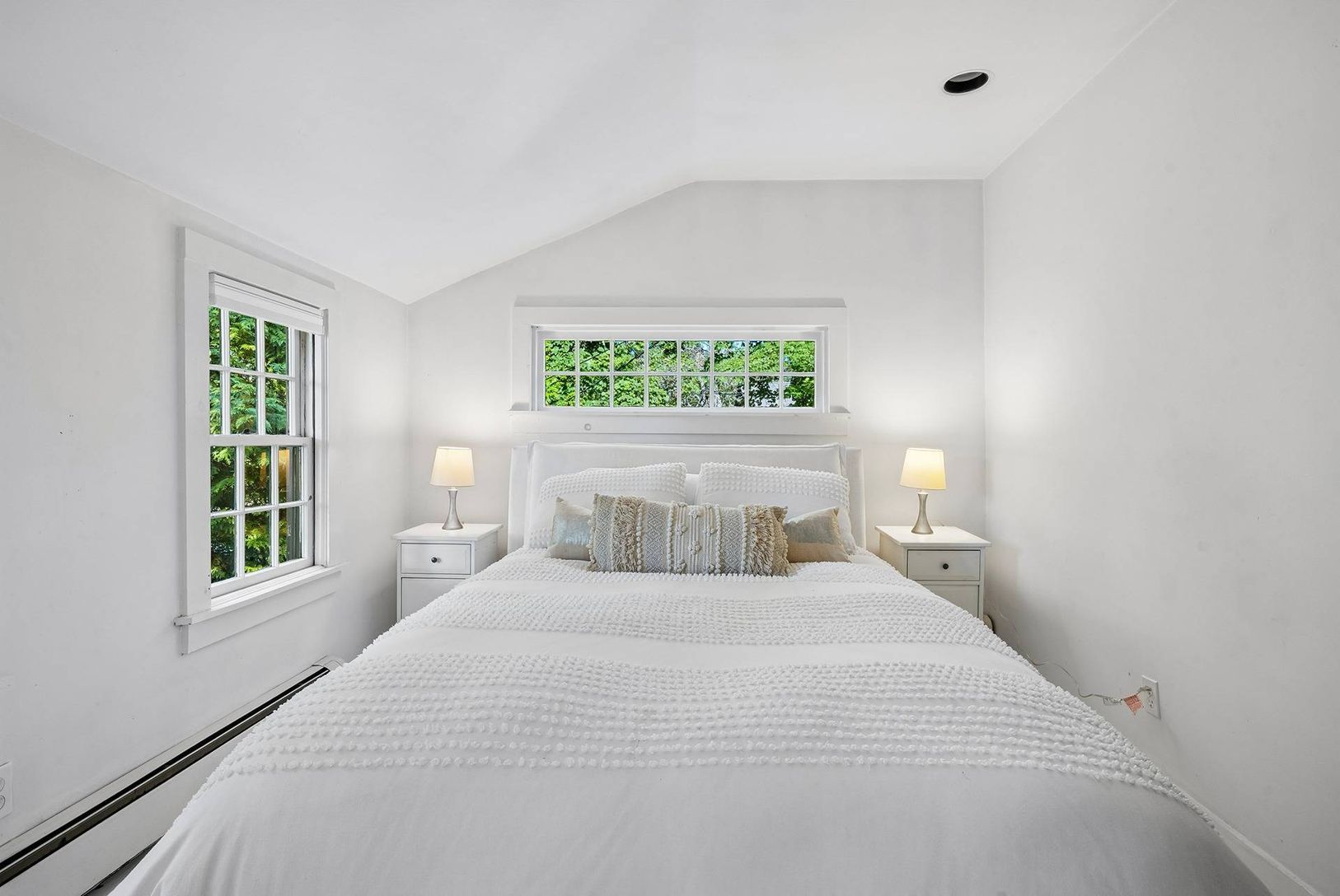  bedroom upstairs