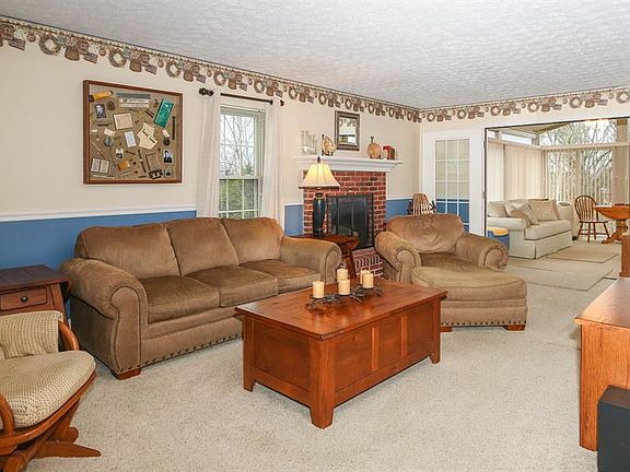 5th image of 117 Stonegate Dr