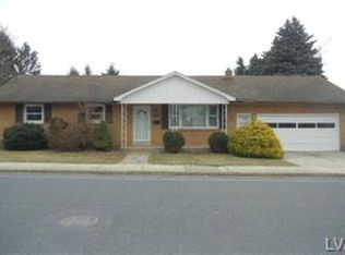 1031 Catasauqua Rd, Whitehall, PA 18052