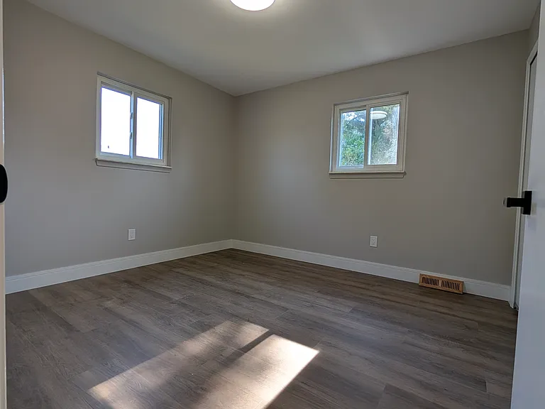 168 McCatty St — Photo 8