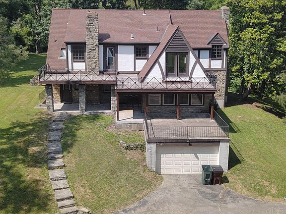 4th image of 2019 Adams Rd