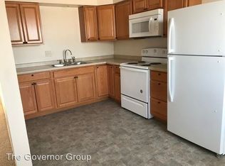 6537 N Harrison St APT 1, Davenport, IA 52806