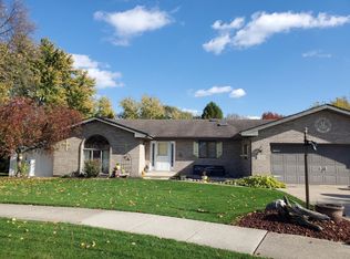 2407 Sandy Ridge Rd, Dyer, IN 46311