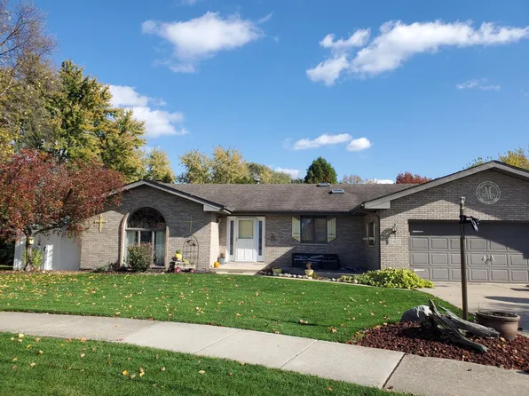 2407 Sandy Ridge Rd, Dyer, IN 46311