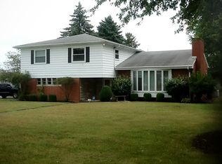 1150 N Howard St, Union City, IN 47390