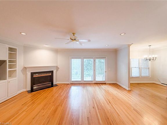 4th image of 6516 Brookstone Dr