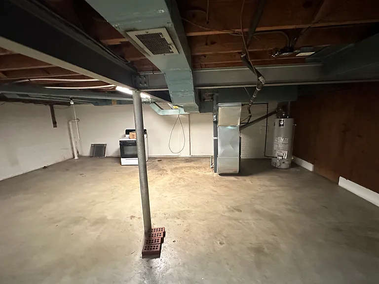 7053 N College Ave — Photo 38