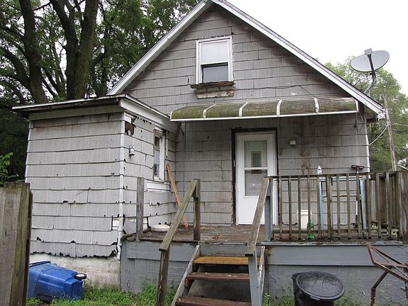 5th image of 3410 Arline Ave