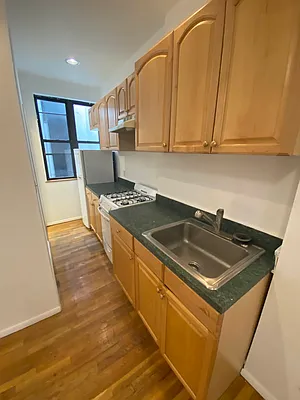 Rented by Best Apartments North Inc | media 19