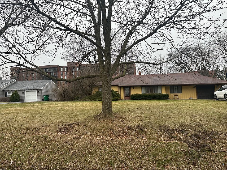 1st image of 6526 Howard Ave
