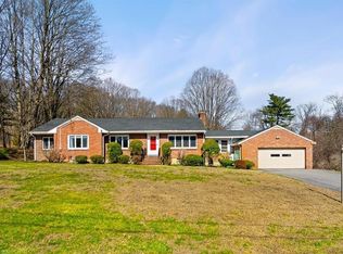 115 Mill St, Lincoln, MA 01773