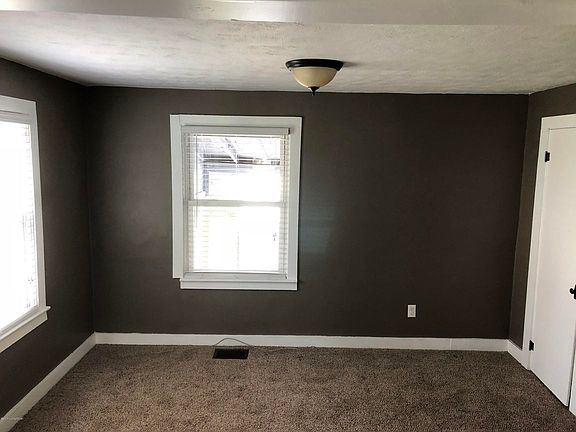 3rd image of 322 Church St