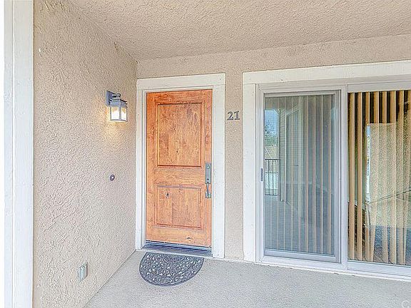 4th image of 930 S Palmetto Ave APT 21