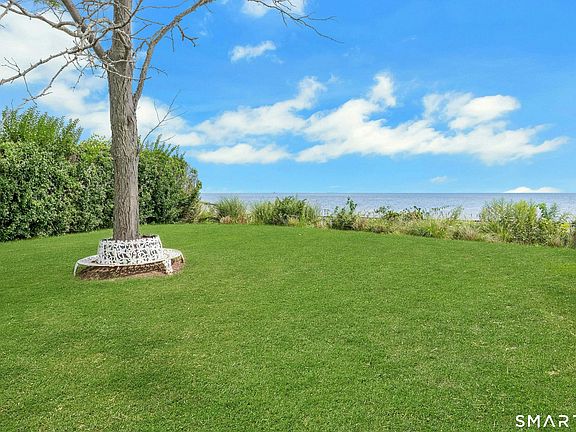 5th image of 1845 & 1859 Fairfield Beach Rd