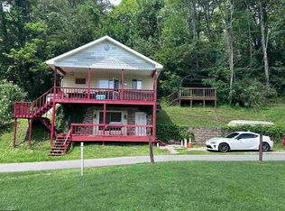 1624 Crystal Lake Rd, West Union, WV 26456