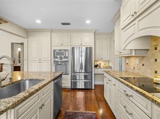 8800 N Bayshore Dr, Miami, FL 33138