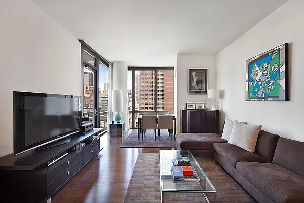 Sold by Town Residential | media 9