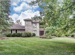 507 Saint Michel Cir, Dayton, OH 45429