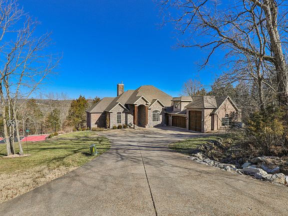 2nd image of 471 Arizona Drive