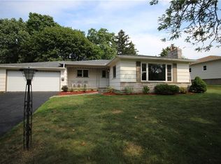 285 Governor Ter, Rochester, NY 14609
