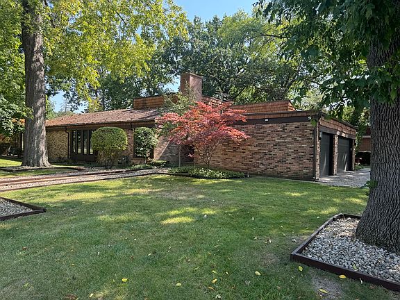 5th image of 4557 W Albion Ave