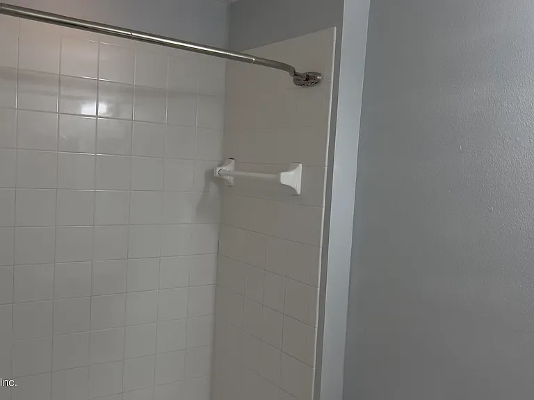 3945 Buckthorne Dr #A — Photo 23