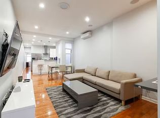 22-19 41st St #2, Arverne, NY 11105