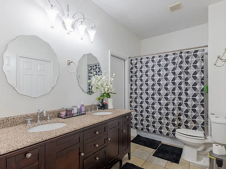 1725 Soaring Heights Cir — Photo 20