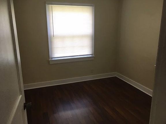 4th image of 710 Woodmont Blvd