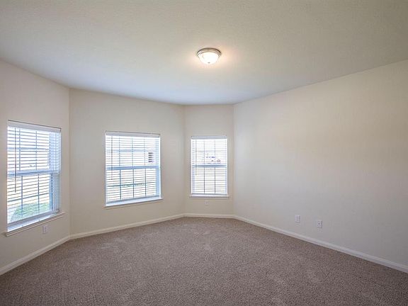 4th image of 9514 Opal Gates Dr