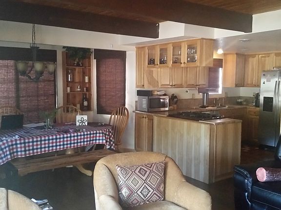Dining/Kitchen