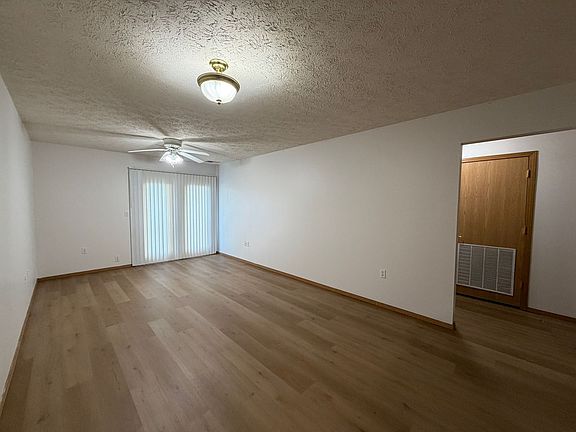 5th image of 1300-1459 W Eaglewood Dr #A6373fc19