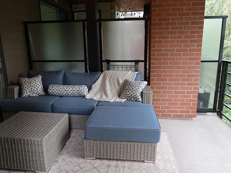 723 W 3rd St #429 — Photo 32