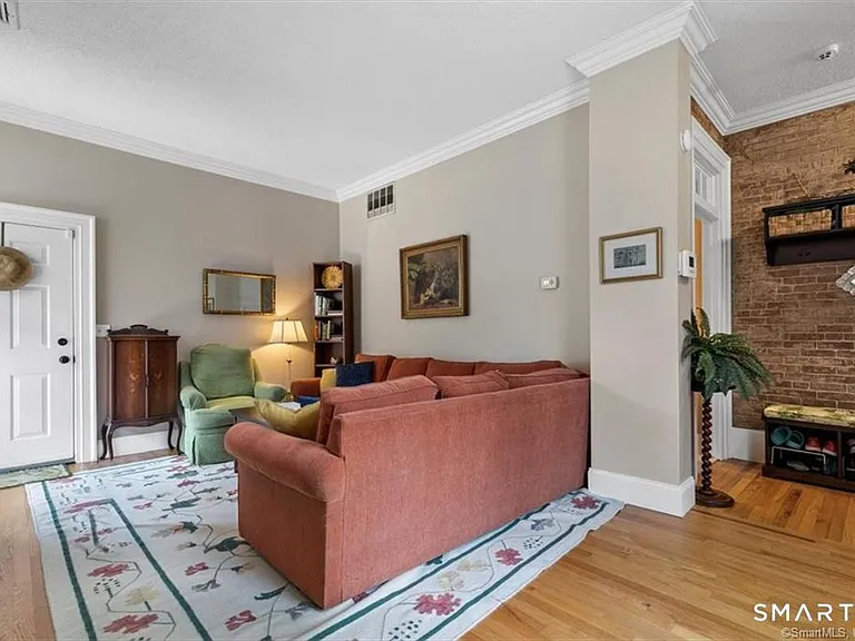7 Wooster Pl #2 — Photo 5