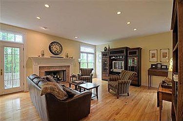 2nd image of 7975 Bainbrook Dr