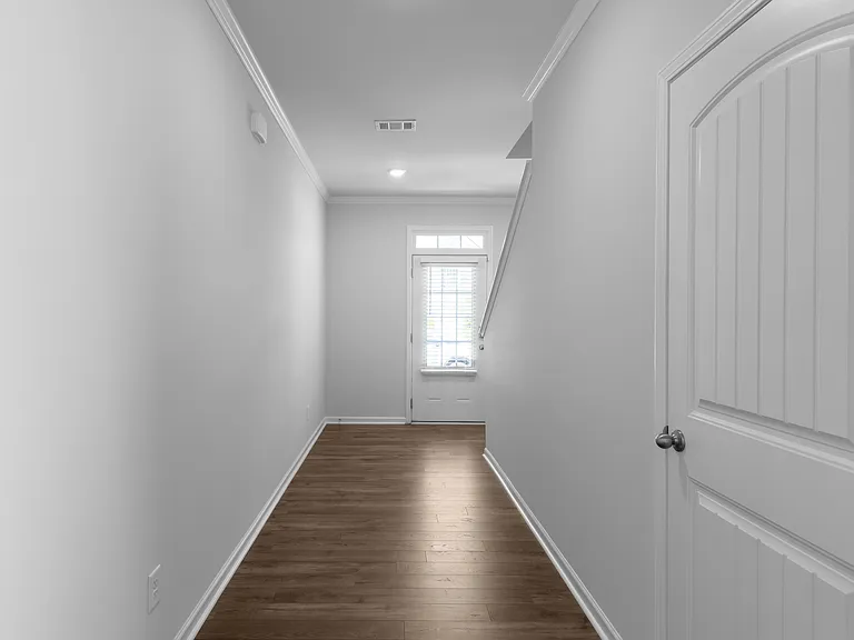 59 Berkeley Trce — Photo 9