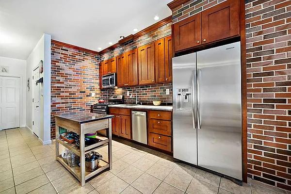 Rented by Town Residential | media 26